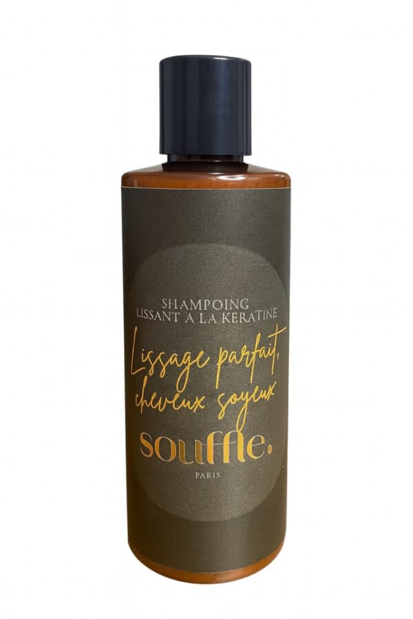 Shampoing lissant à la kératine